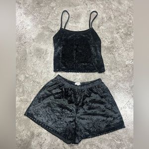 Colsie velvet pj set